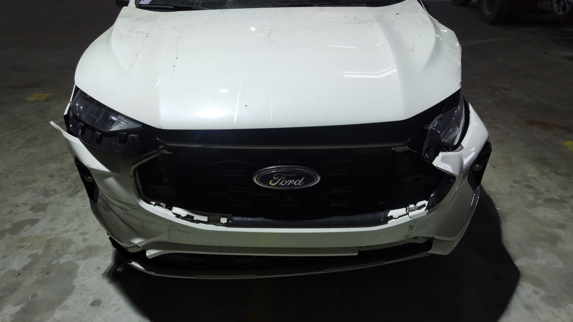 Ford Escape ST-Line Select 2023 2.0 AWD (MY 2024) — Zdjęcia z Yardu / Portu w Holandii, zdjęcie 1